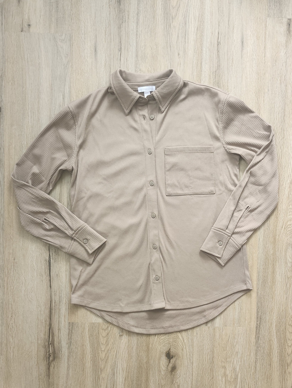Beyond Yoga Breathe Easy Comfort Cord Button Up, XS, Cappucino